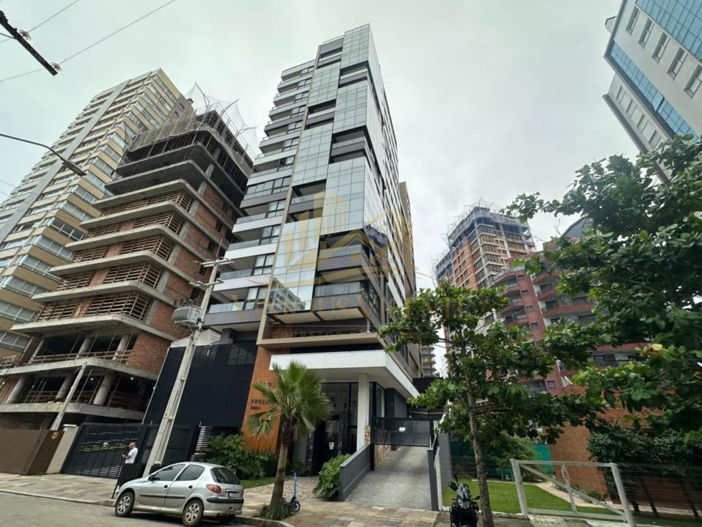 Apartamento 3 Quartos